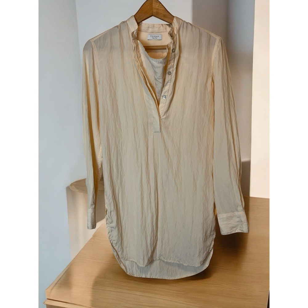 Deveaux New York Blouse Size 0 Ivory Long Sleeve Career Blouse Designer Luxury